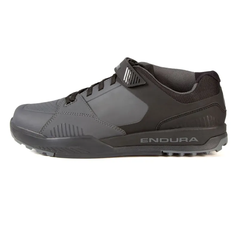 Preisknaller Endura MT500 Burner Clipless Schuhe - schwarz
