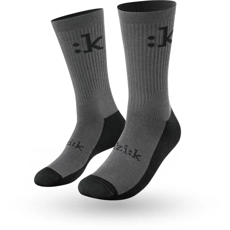 Fizik Off-Road Fahrradsocken - grau/schwarz Schnäppchen