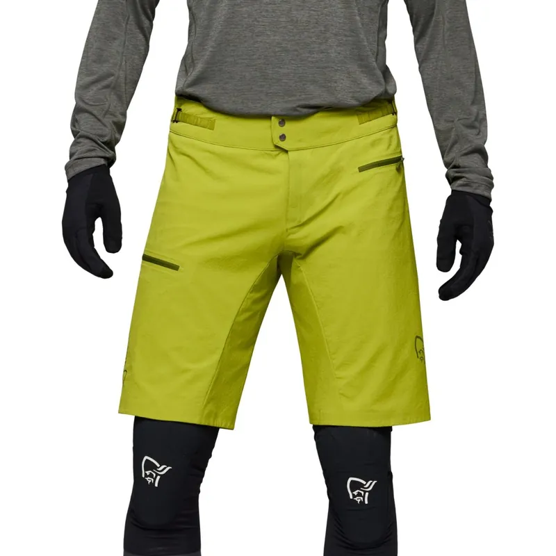 Norrona fjørå flex1 Shorts Herren - Golden Lime Knallerangebot