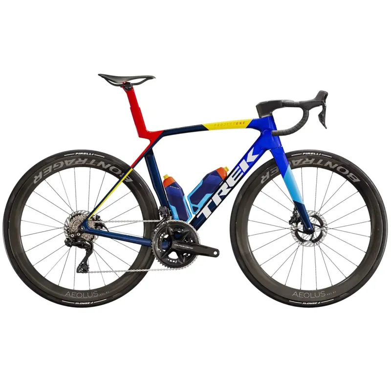 Highlight Trek MADONE SLR 9 Di2 Gen 8 - Carbon Rennrad - 2027 - Team Replica