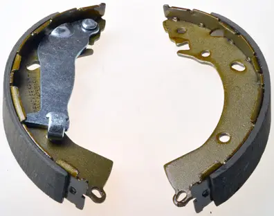 Billig DENCKERMANN B120206 - Bremsbackensatz