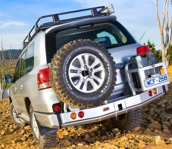 Rabatt ARB Heckstoßstange Nissan Patrol GR ‘05->, schwarz