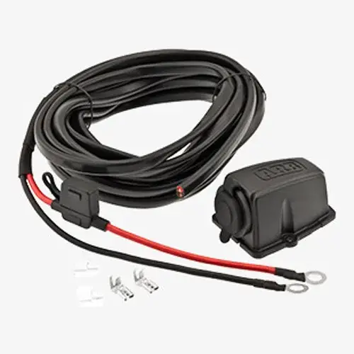ARB-Steckdose 12/24V, mit Gehäuse für Aufbau und 6m Kabelkit, Sicherung Preiswert