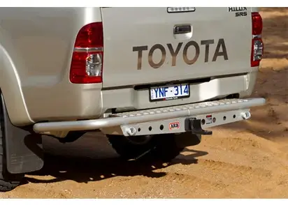 ARB HECKSTOSSSTANGE SCHWARZ TOYOTA HILUX 2005-2015 Expressversand