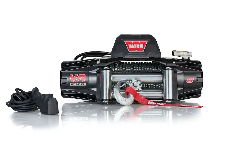 Markenprodukt WARN Seilwinde VR EVO 8 12V 3.630 kg Zugkraft, Stahlseil